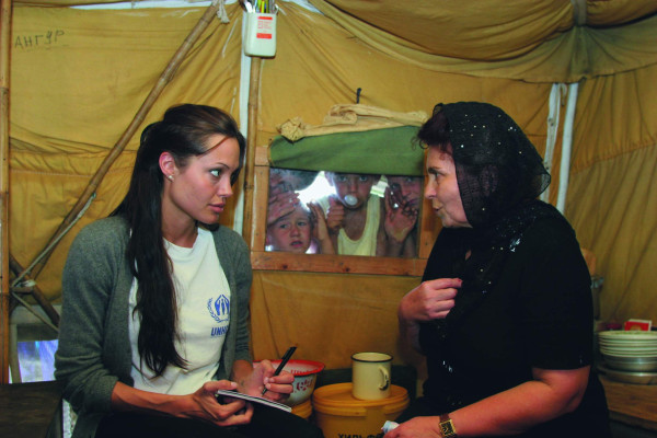 Angelina Jolie pic #269317