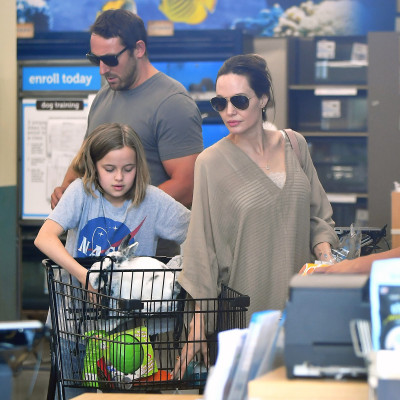 Angelina Jolie pic #1166872