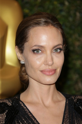 Angelina Jolie pic #649780