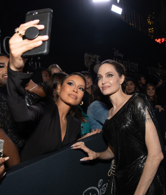 Angelina Jolie pic #1181682