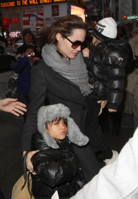 Angelina Jolie pic #422090