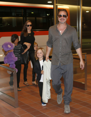 Angelina Jolie pic #624332