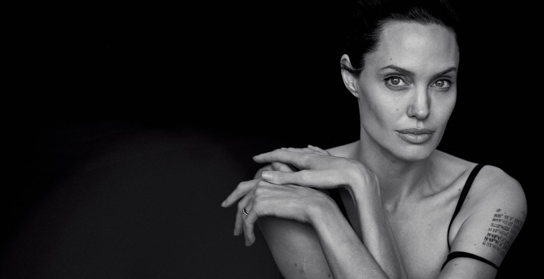 Angelina Jolie pic #809907