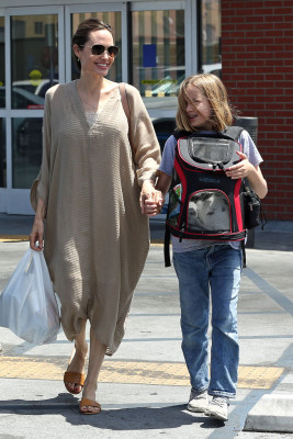 Angelina Jolie pic #1174104