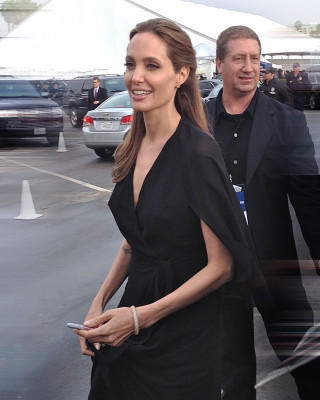 Angelina Jolie pic #676421