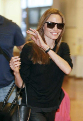 Angelina Jolie pic #624355