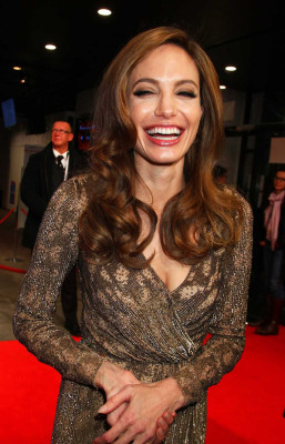 Angelina Jolie pic #493757