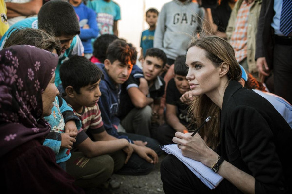 Angelina Jolie pic #614670