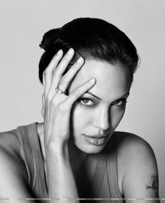 Angelina Jolie pic #213666