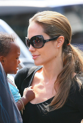 Angelina Jolie pic #464745
