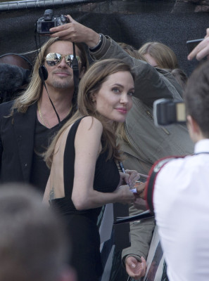 Angelina Jolie pic #609020