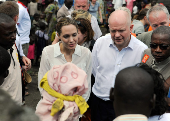 Angelina Jolie pic #591324