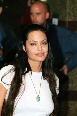 Angelina Jolie pic #18662