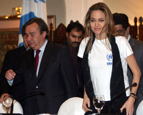 Angelina Jolie pic #36999