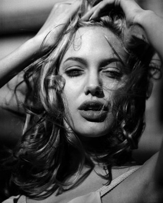 Angelina Jolie pic #64635