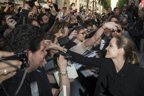 Angelina Jolie pic #611948
