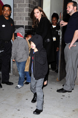 Angelina Jolie pic #426921
