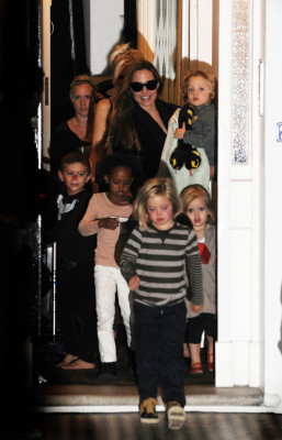 Angelina Jolie pic #409261