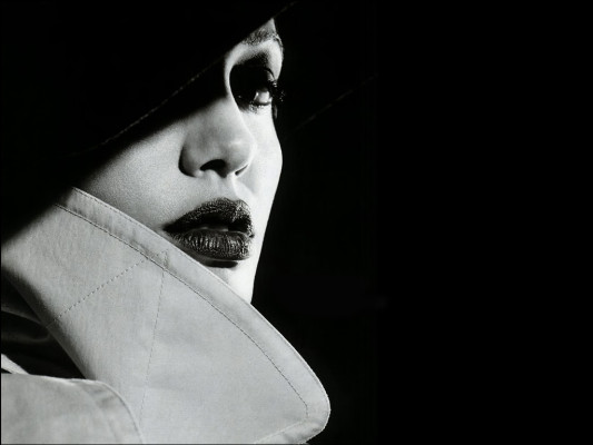 Angelina Jolie pic #405830