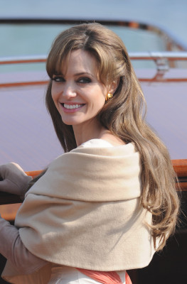 Angelina Jolie pic #245342