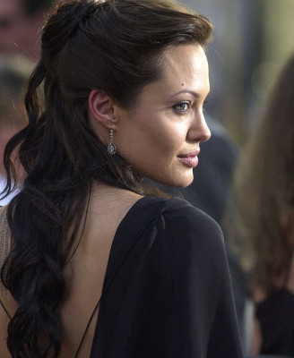 Angelina Jolie pic #495531