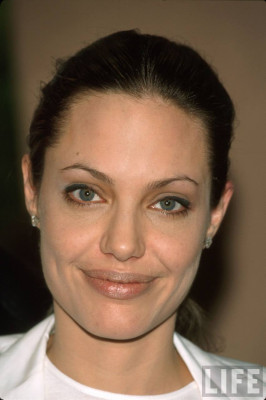 Angelina Jolie pic #189231