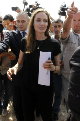 Angelina Jolie pic #614648