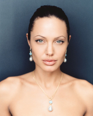 photo 4 in Angelina Jolie gallery [id7273] -0001-11-30 00:00:00