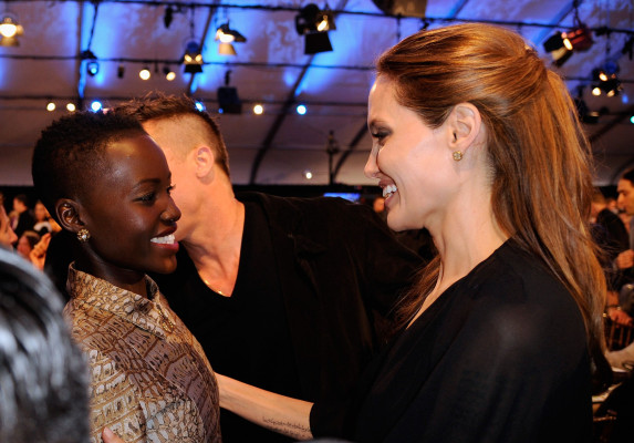 Angelina Jolie pic #676435