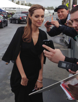 Angelina Jolie pic #677215