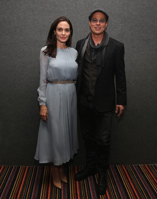 Angelina Jolie pic #809390