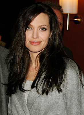 Angelina Jolie pic #155405