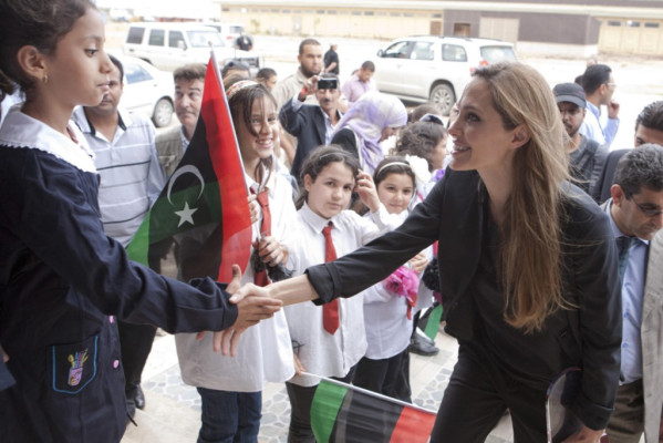 Angelina Jolie pic #414604