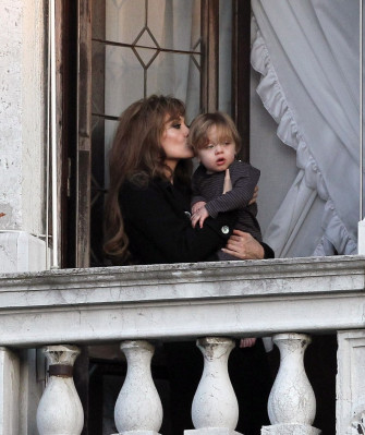 Angelina Jolie pic #422074