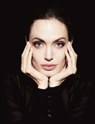 Angelina Jolie pic #628827