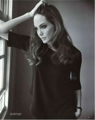 Angelina Jolie pic #628804