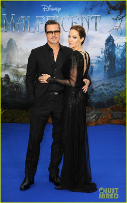 Angelina Jolie pic #698237