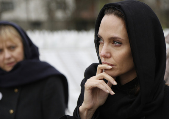 Angelina Jolie pic #685690