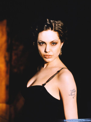 Angelina Jolie pic #213623