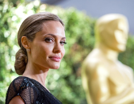 Angelina Jolie pic #648223