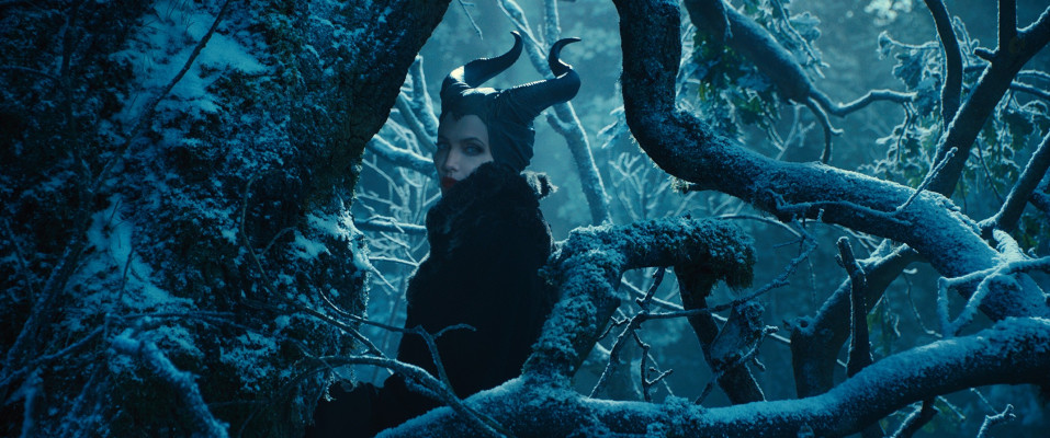 Angelina Jolie pic #712474