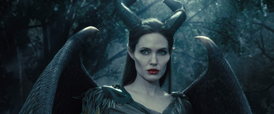 Angelina Jolie pic #712476