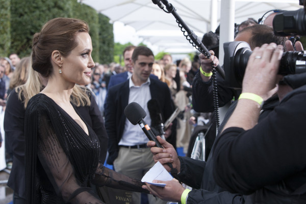 Angelina Jolie pic #705950