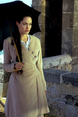 Angelina Jolie pic #124727