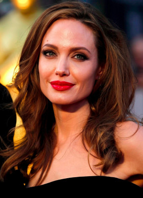 Angelina Jolie pic #464748