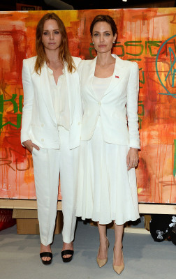 Angelina Jolie pic #717007