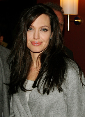 Angelina Jolie pic #129741