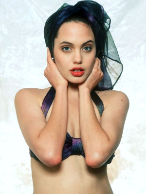 Angelina Jolie pic #1183432