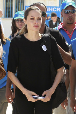 Angelina Jolie pic #538829