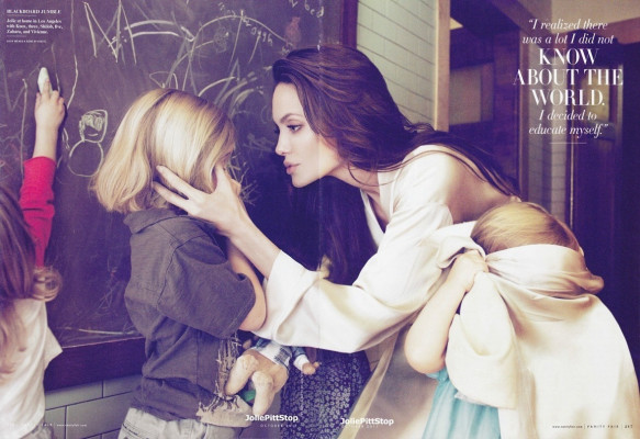Angelina Jolie pic #400191